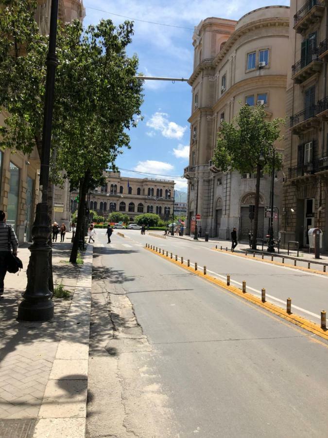 Liberty Palace Palermo Exterior foto